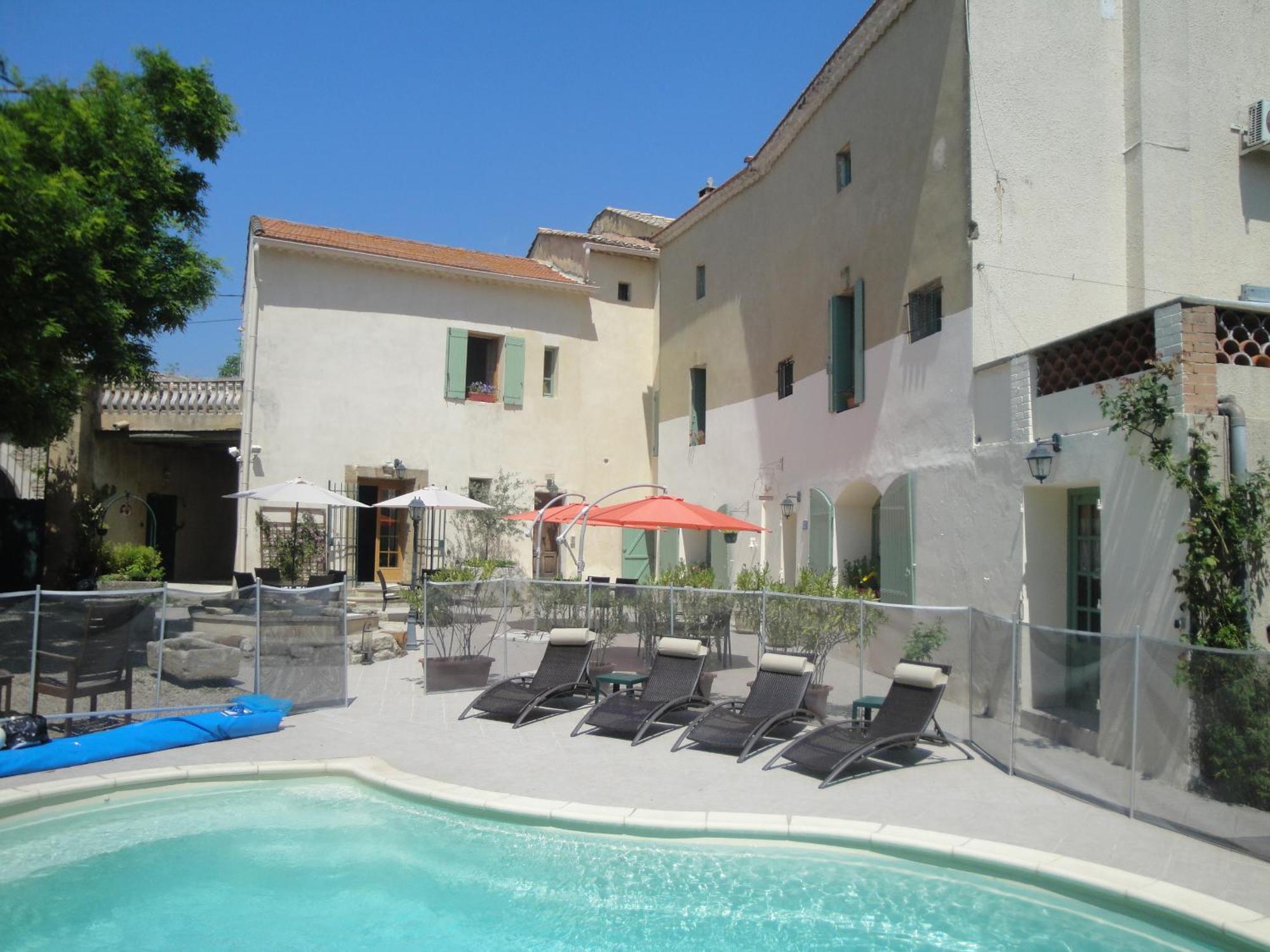 Bastide De La Treille Villa Montaren-et-Saint-Médiers Exterior photo