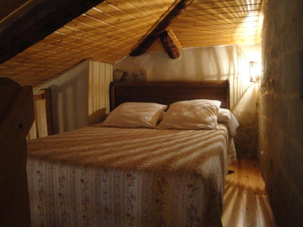 Bastide De La Treille Villa Montaren-et-Saint-Médiers Room photo