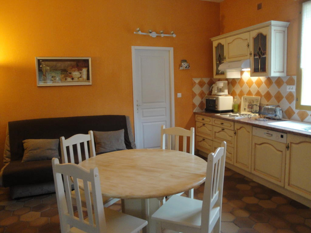 Bastide De La Treille Villa Montaren-et-Saint-Médiers Room photo